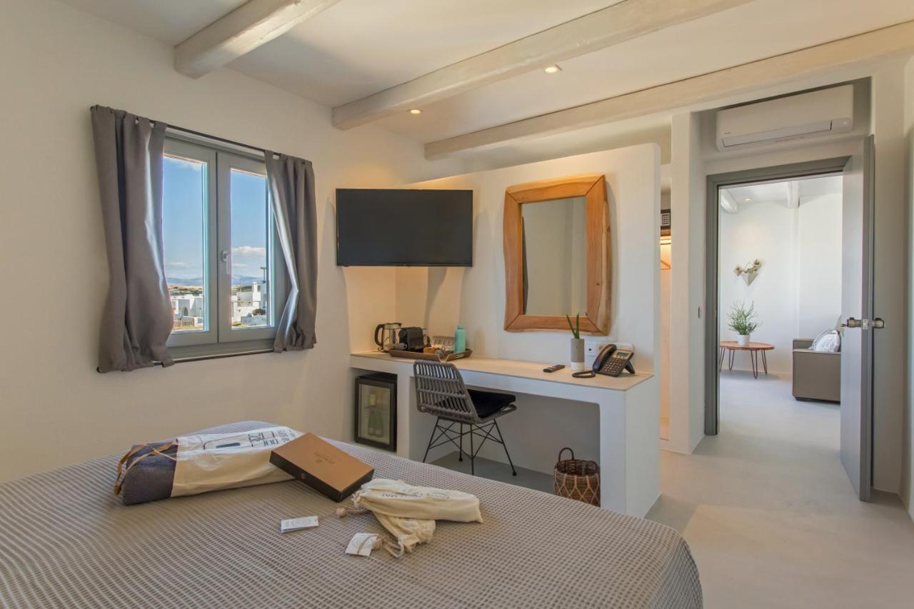 Paros Cape Suites Náousa Exteriör bild