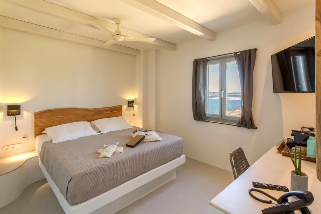 Paros Cape Suites Náousa Exteriör bild