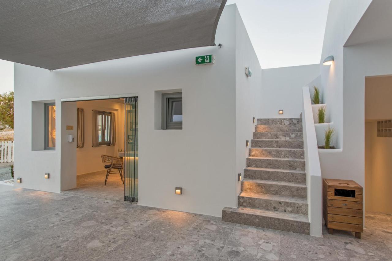 Paros Cape Suites Náousa Exteriör bild