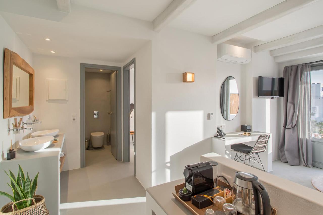 Paros Cape Suites Náousa Exteriör bild