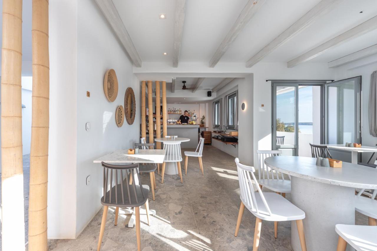 Paros Cape Suites Náousa Exteriör bild