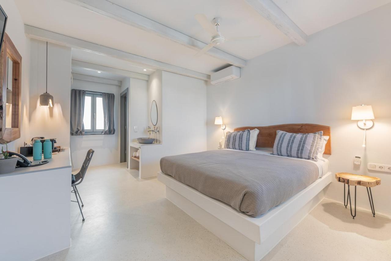 Paros Cape Suites Náousa Exteriör bild