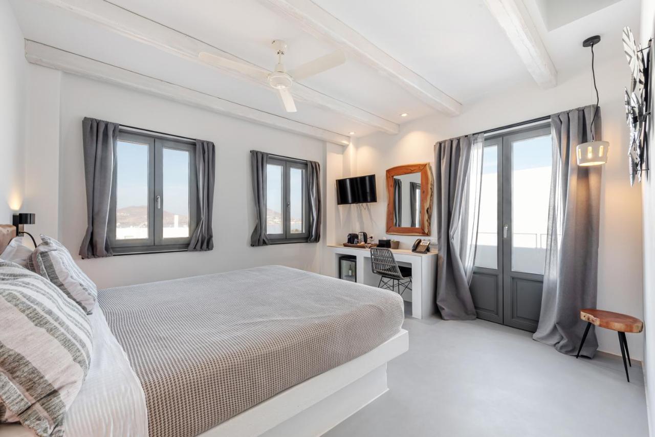 Paros Cape Suites Náousa Exteriör bild