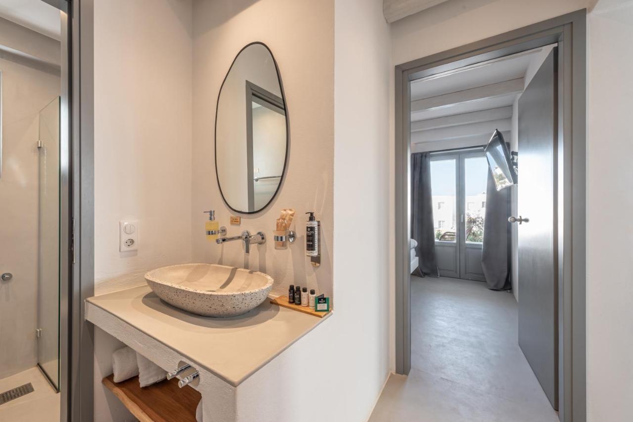 Paros Cape Suites Náousa Exteriör bild