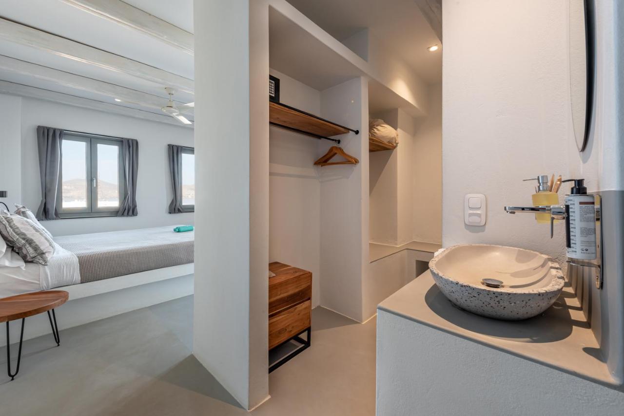 Paros Cape Suites Náousa Exteriör bild